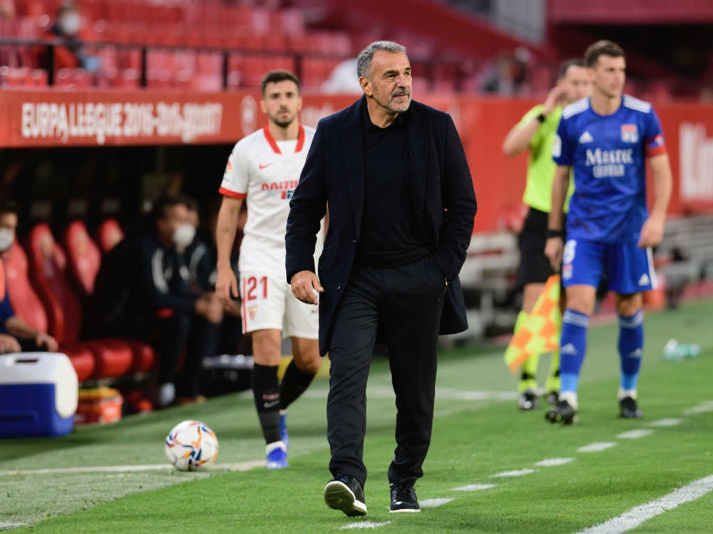 他并未止步 他并未止步